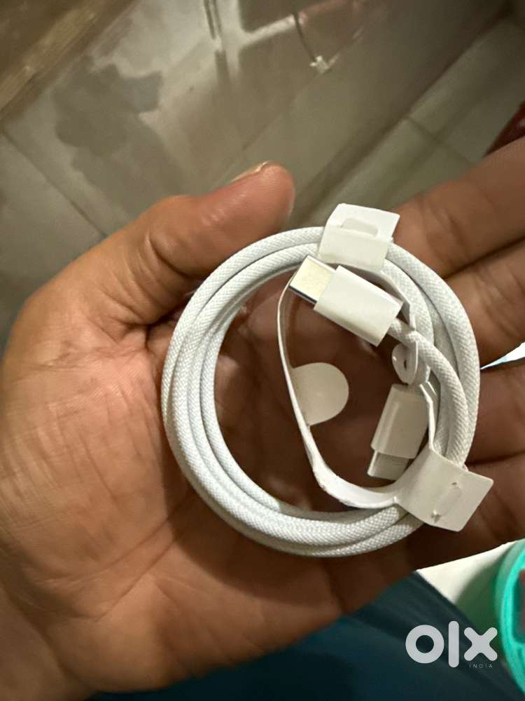 Apple c cable new