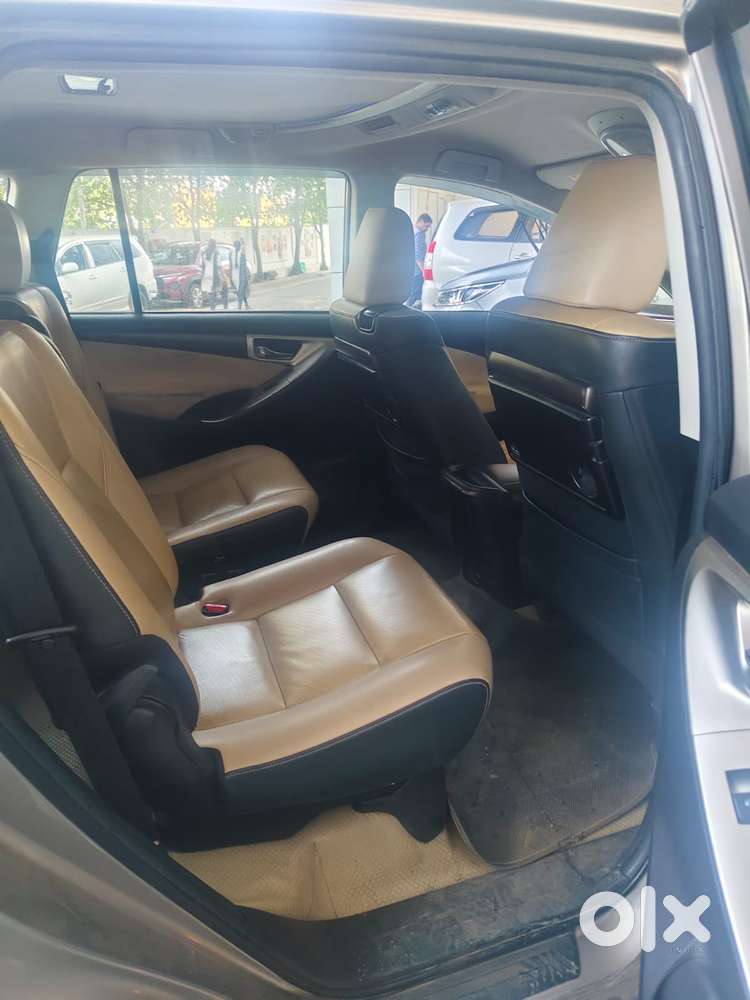 Toyota Innova Crysta [2020-ongoing] 2.4 Zx 7 Str, 2020, Diesel