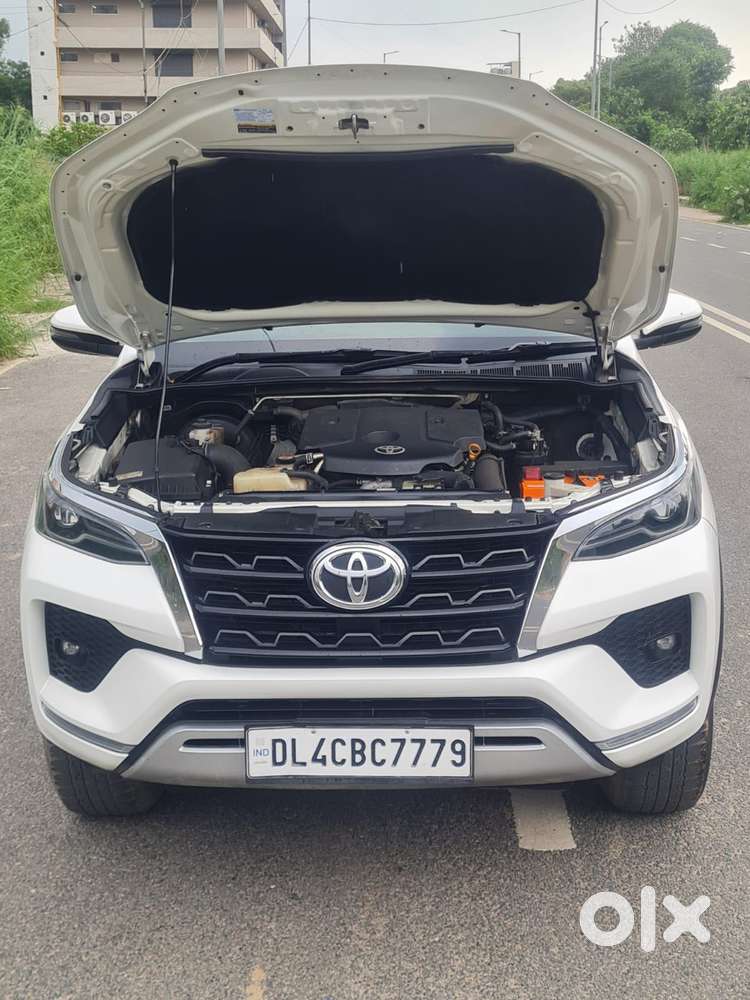 Toyota Fortuner [2021-ongoing] 2.8 2wd Diesel At, 2023, Diesel