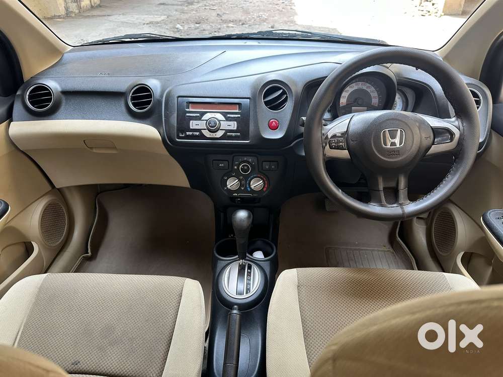 Honda Brio 2013-2016 Vx O At, 2014, Petrol