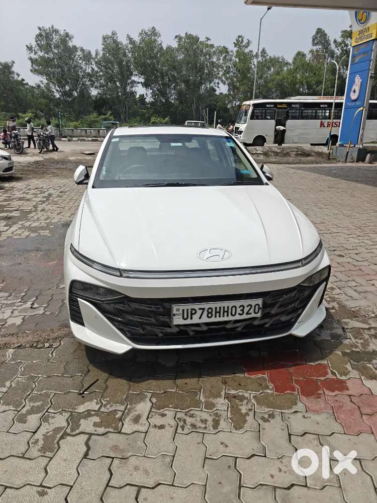 Hyundai Verna 1.5 Sx Ivt Automatic 2023