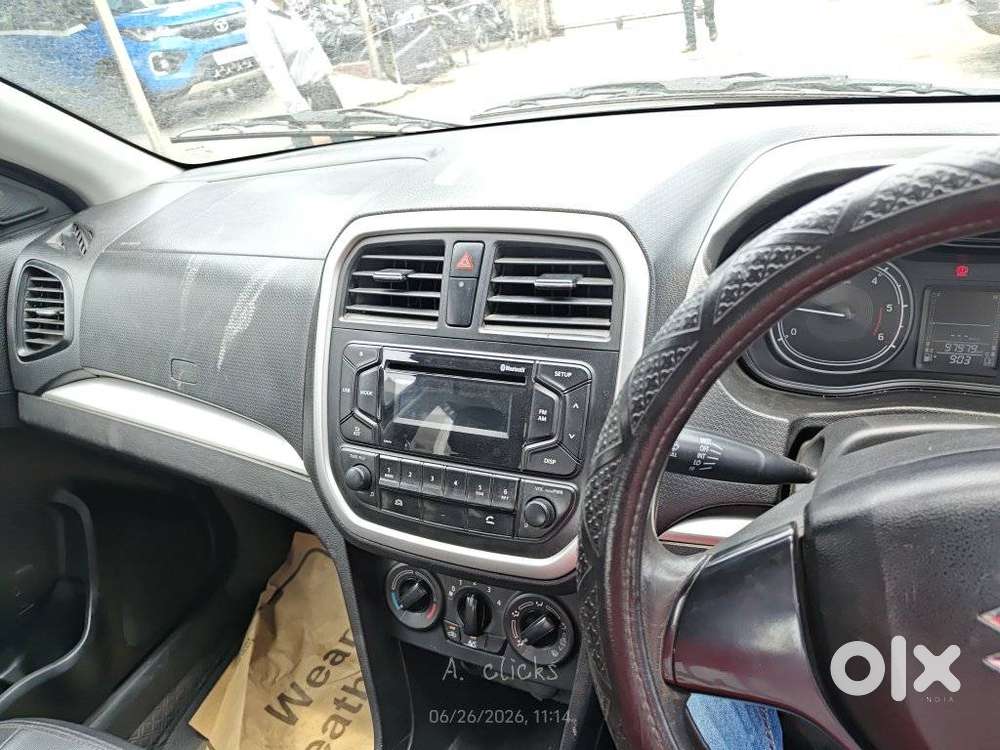 Maruti Suzuki Brezza Vdi, 2018, Diesel