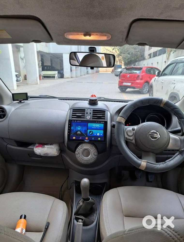Nissan Sunny Petrol 2011