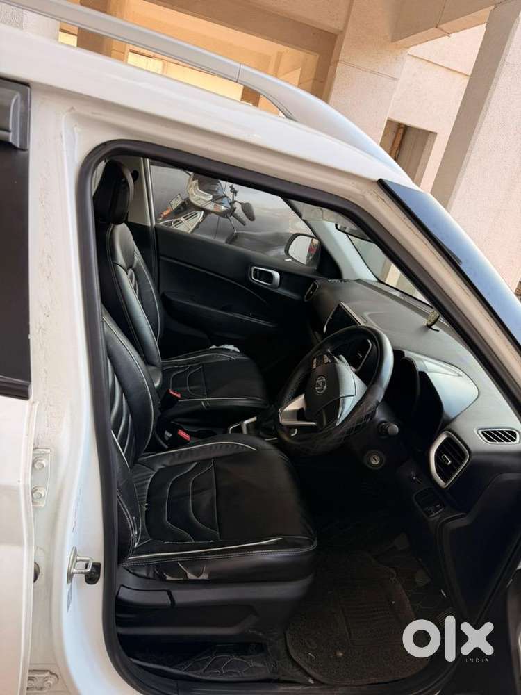 Hyundai Venue 2021 Cng & Hybrids Well Maintained