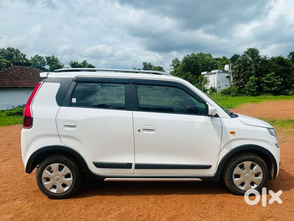 Maruti Suzuki Wagon R Zxi Automatic, 2023, Petrol