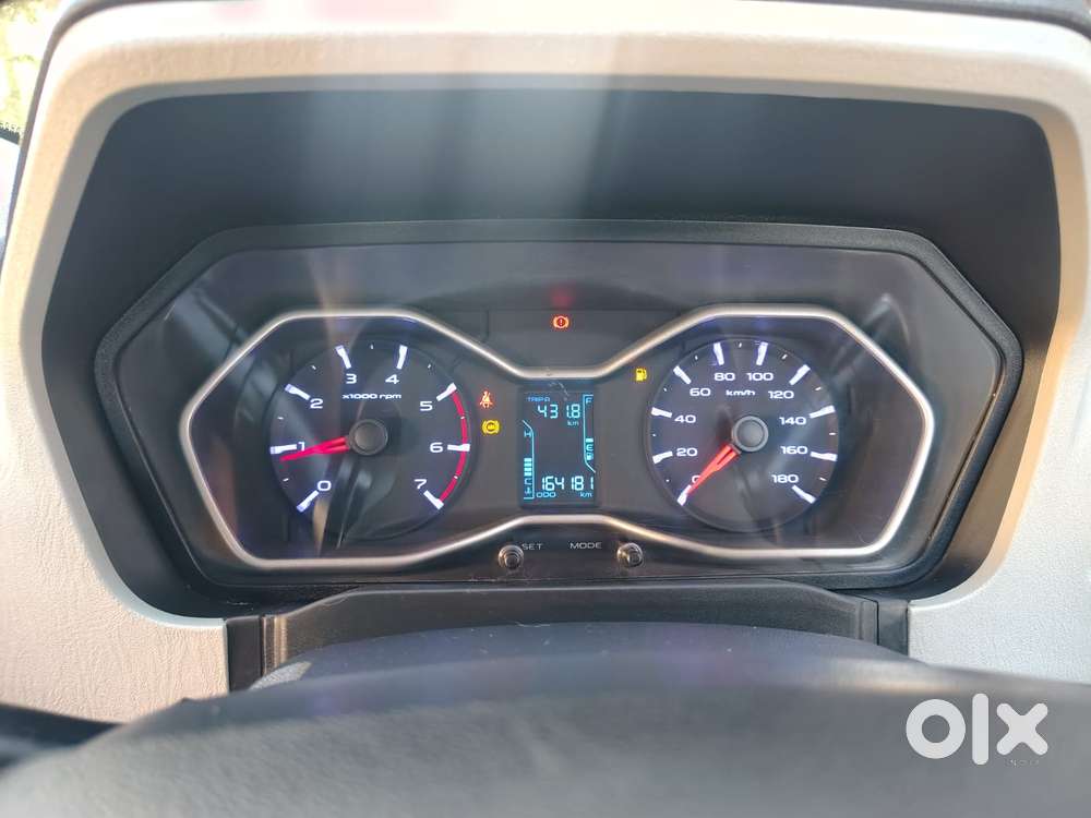 Mahindra Scorpio S10, 2016, Diesel