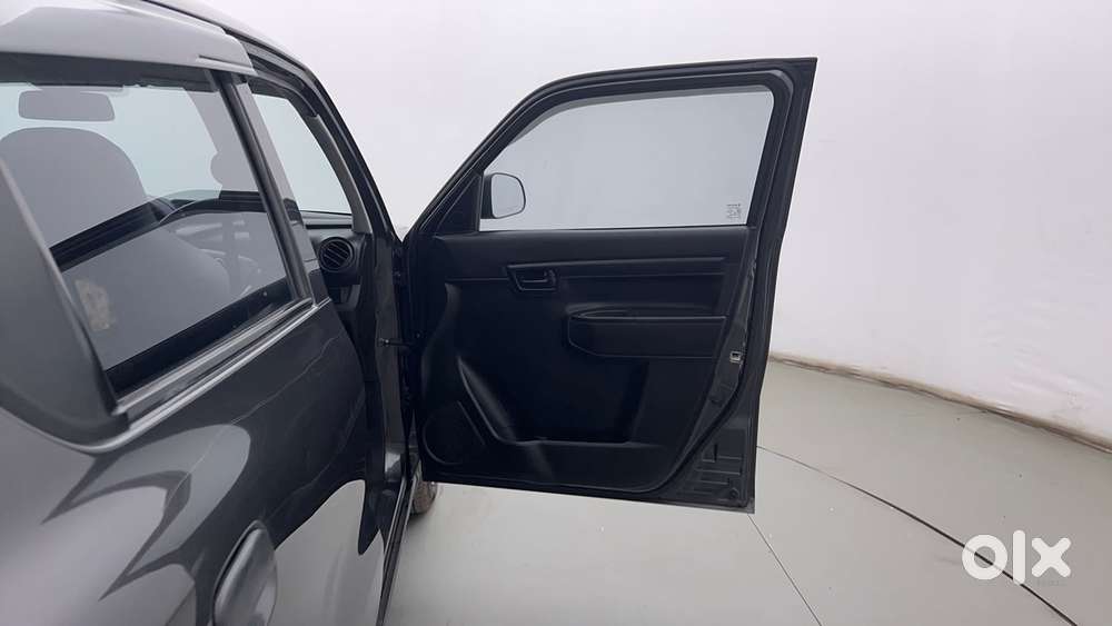 Maruti Suzuki S-presso Vxi Opt, 2022, Petrol