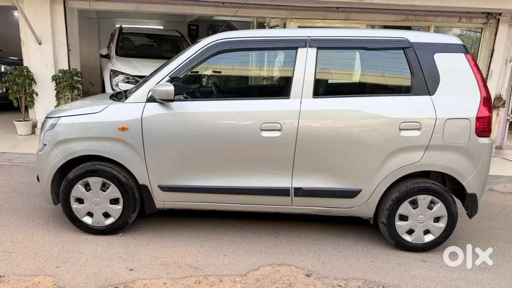 Maruti Suzuki Wagon R Vxi 1.0, 2022, Petrol