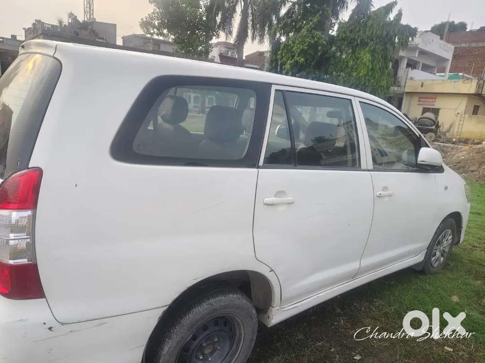 Toyota Innova 2.5 G 2012