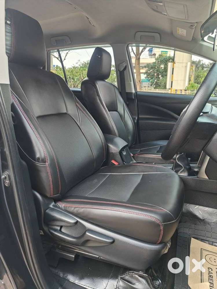 Toyota Innova Crysta 2.4 G Mt 8s, 2022, Diesel