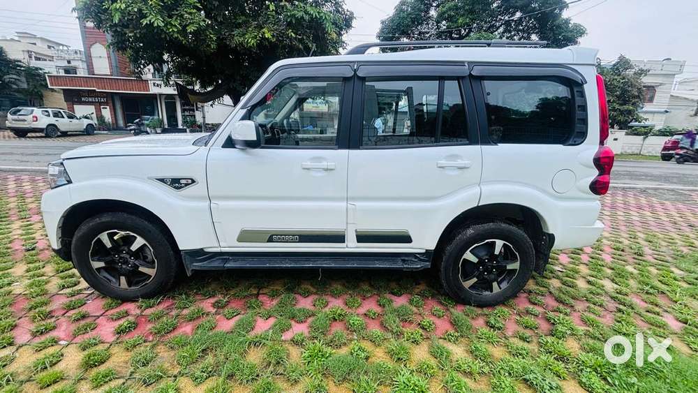 Mahindra Scorpio Classic 2.2 S 11 Mt 7 Cc, 2026, Diesel
