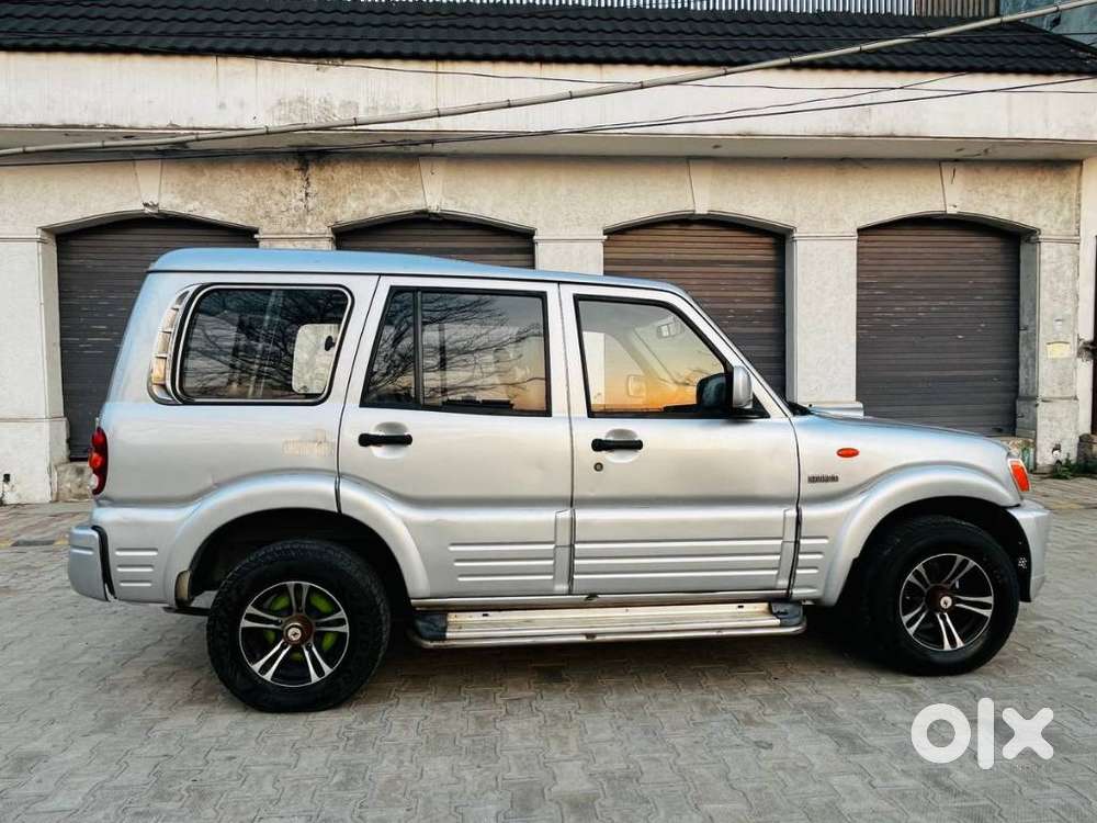 Mahindra Scorpio 2006-2009 2.6 Turbo 9 Str, 2006, Diesel