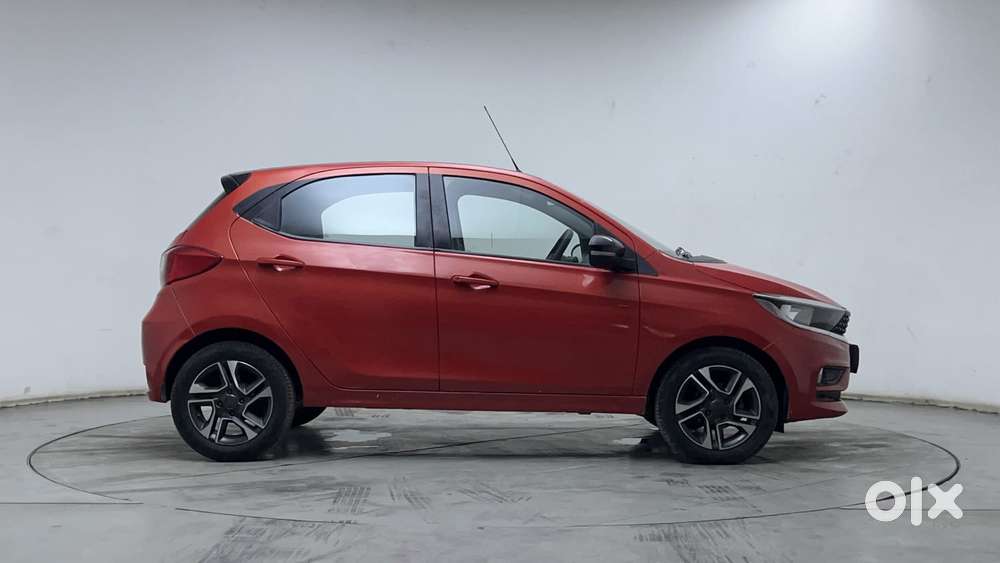 Tata Tiago Xza Plus Dual Tone, 2021, Petrol