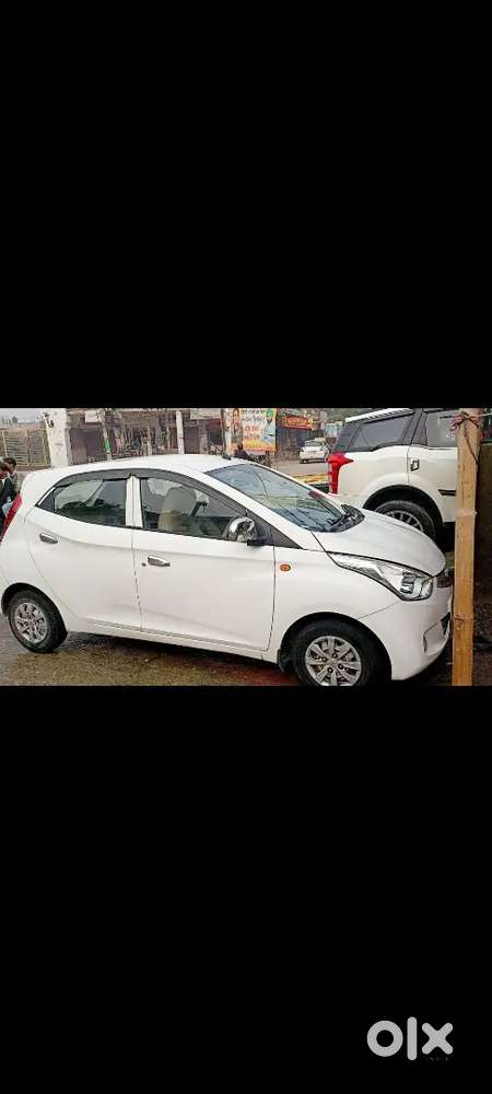 Hyundai Eon 2016 Petrol White