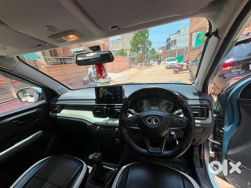 Tata Punch 2023 Petrol 39078 Km Driven