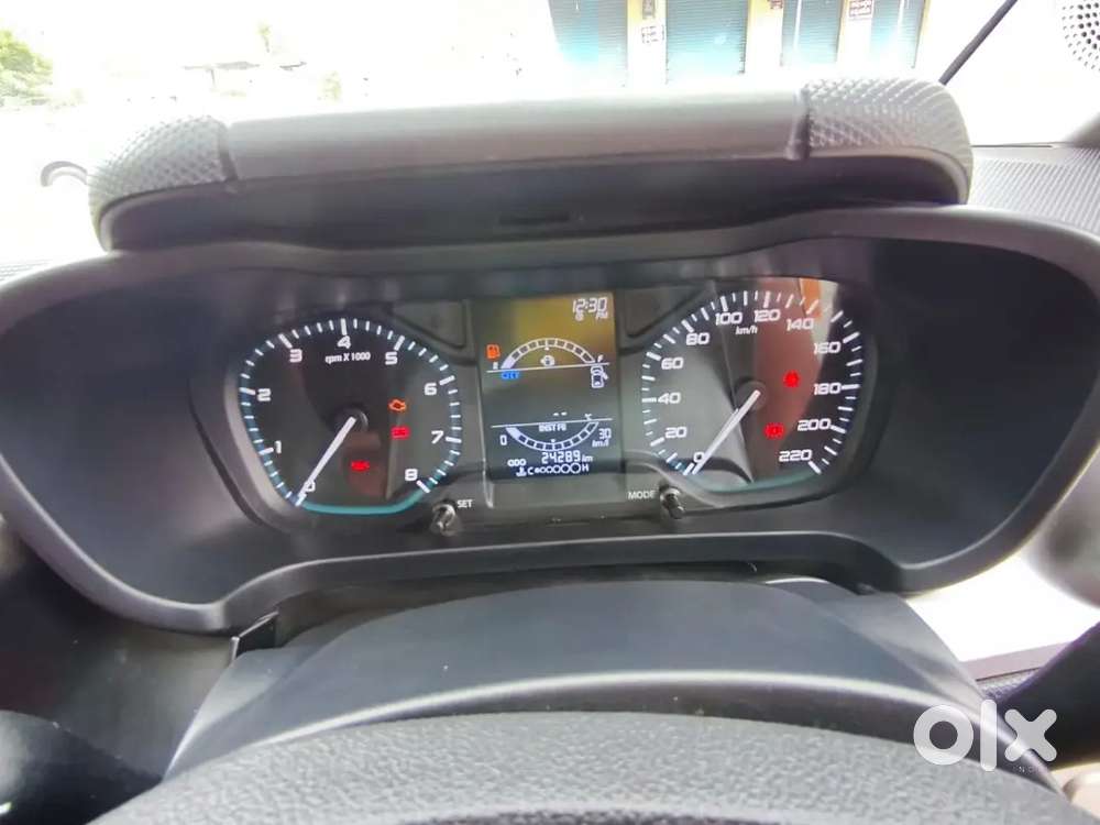 Tata Altroz Petrol 2024 Manual