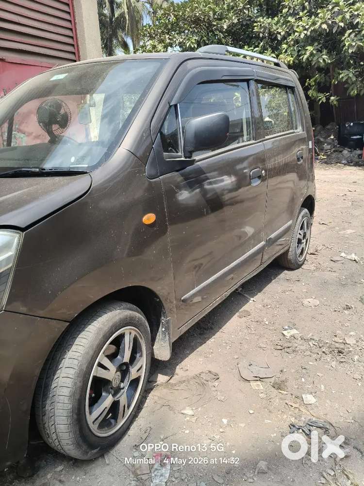 Gadi Mein ₹1 Ka Bhi Kam Nahin Hai Weri Good Condition Me Hai Gadi
