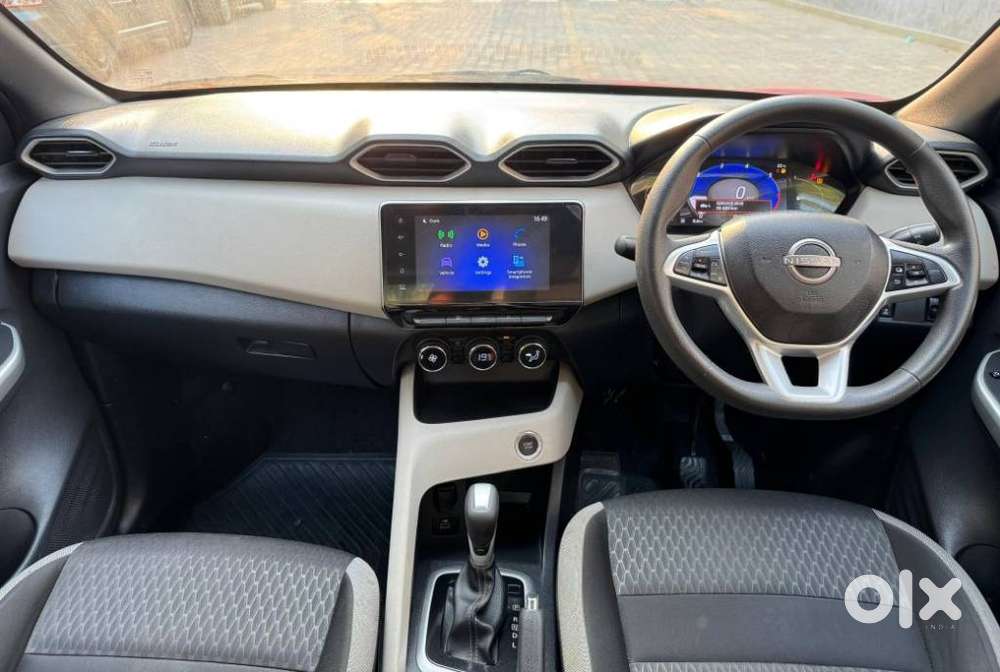 Nissan Magnite Xv Turbo Cvt Red Edition, 2023, Petrol