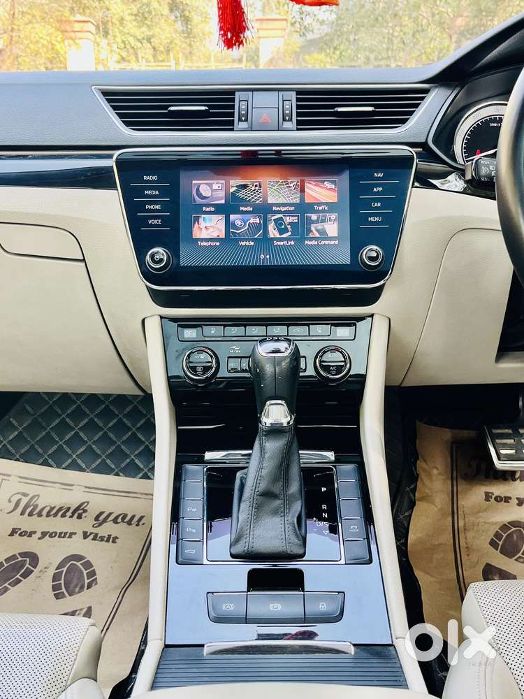 Skoda Superb 2.0 Tsi At L&k, 2019, Petrol