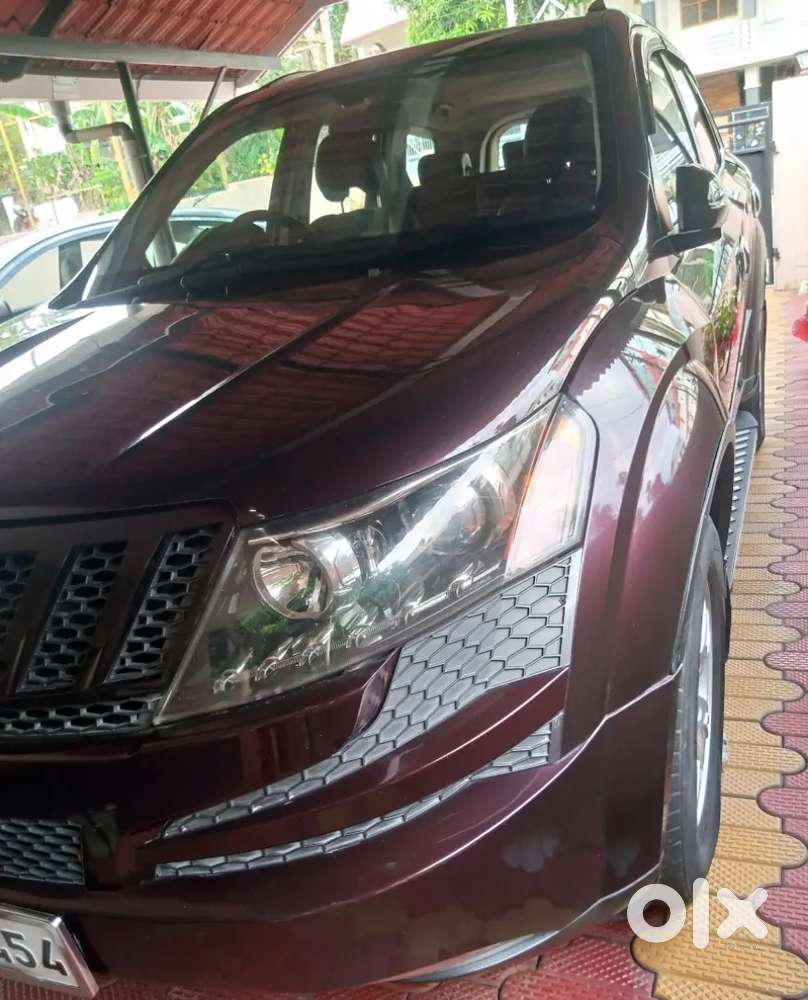 2013 W8 Family Used Car.