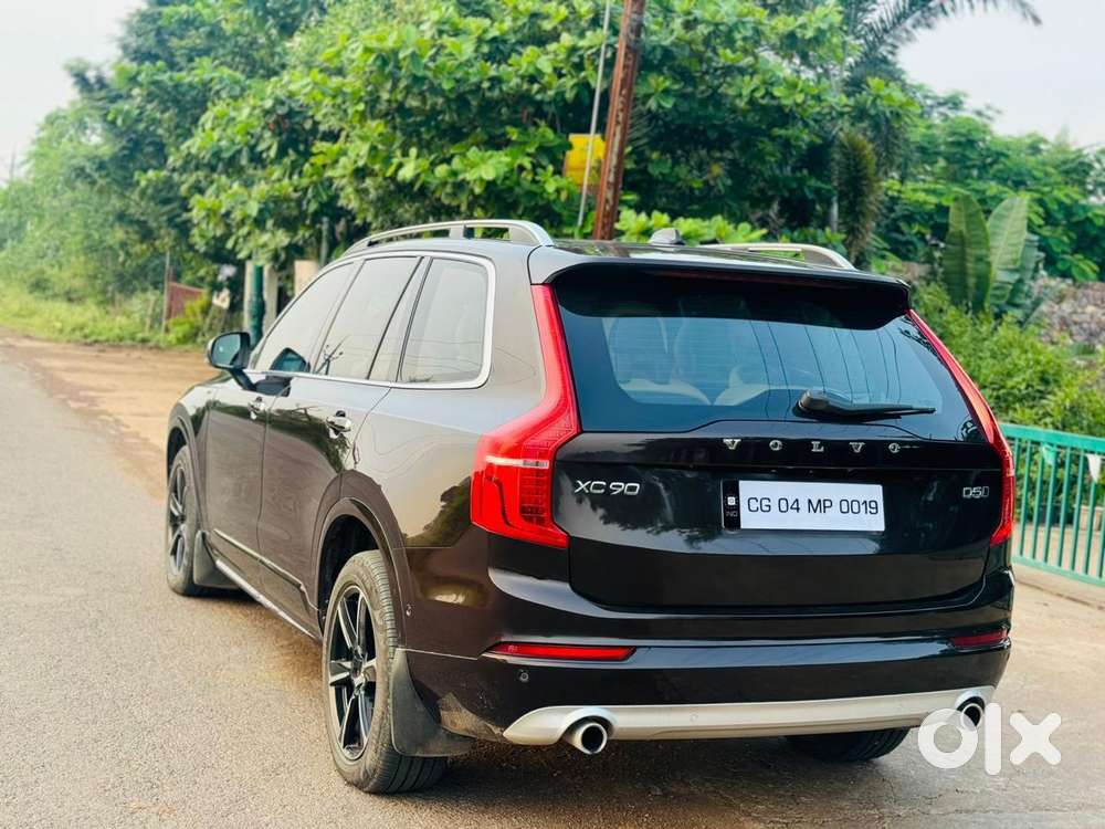 Volvo Xc90 Momentum Luxury, 2019, Diesel