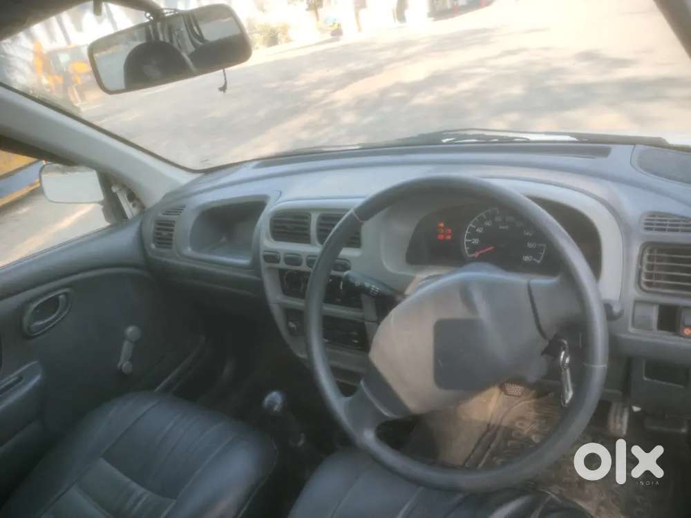 ऑल्टो Lxi फ्रेश कंडीशन Cng कार्ड पर भी चढ़ा है