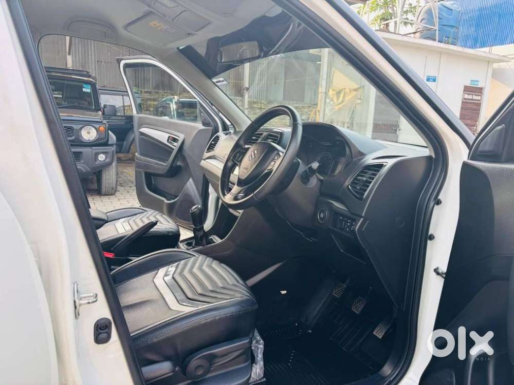 Maruti Suzuki Brezza 1.5 Zxi Plus Smart Hybrid, 2020, Petrol