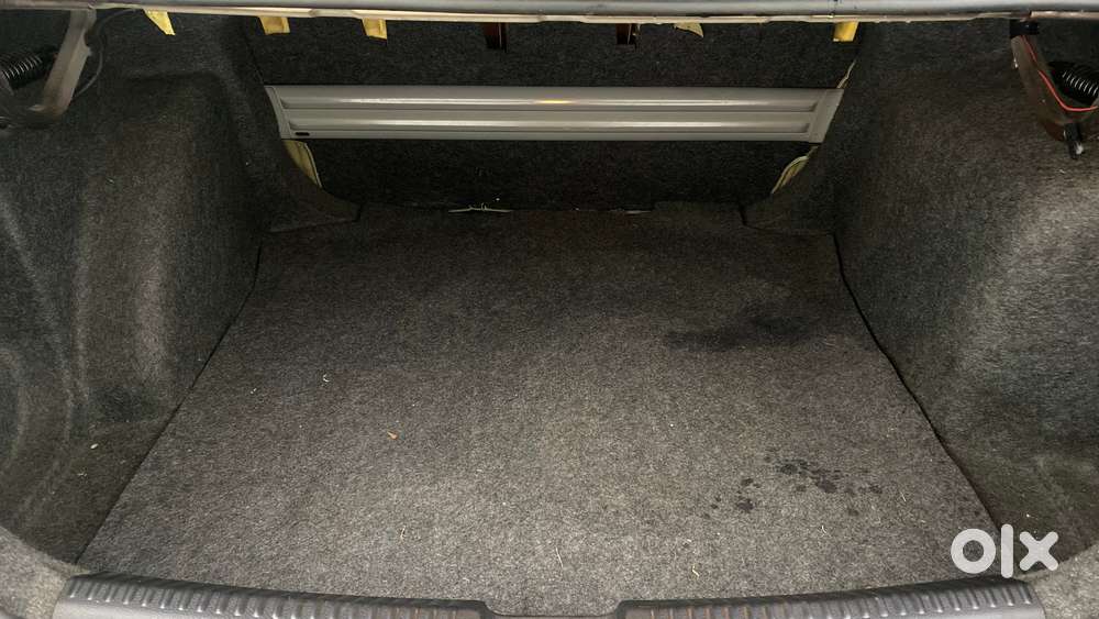 Volkswagen Vento 2010-2013 Petrol Highline At, 2014, Petrol