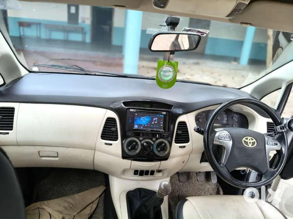 Toyota Innova Diesel 2010 Valid 2031