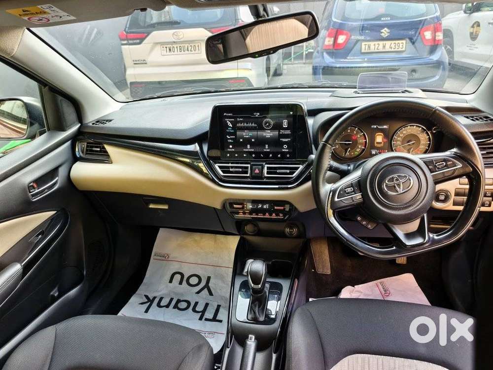 Toyota Glanza 1.2 V Amt, 2025, Petrol