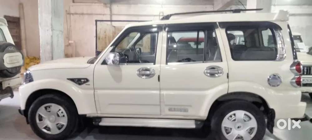 Mahindra Scorpio 2.2 S5 2022