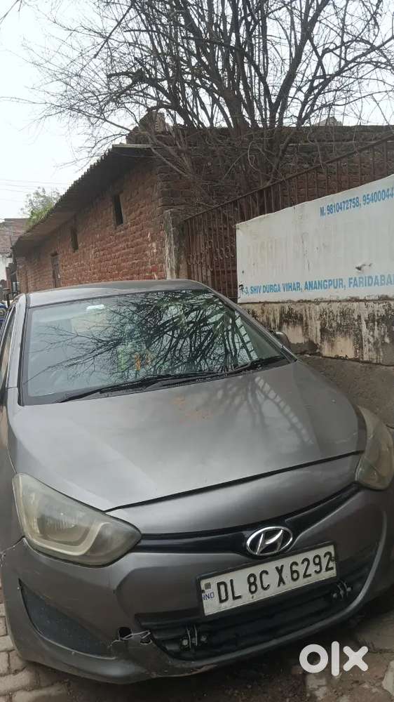 Hyundai I20 2012 Cng & Petrol 95000 Km Driven