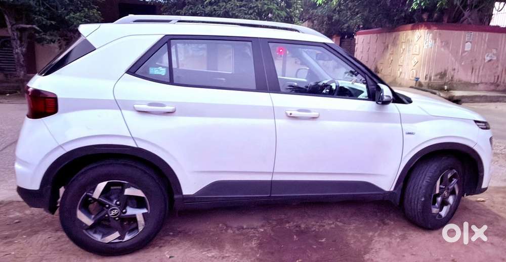 Hyundai Venue 2020 Petrol Automatic