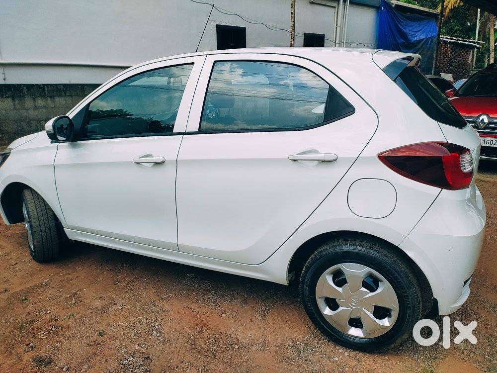 Tata Tiago 1.2 Revotron Xt, 2020, Petrol