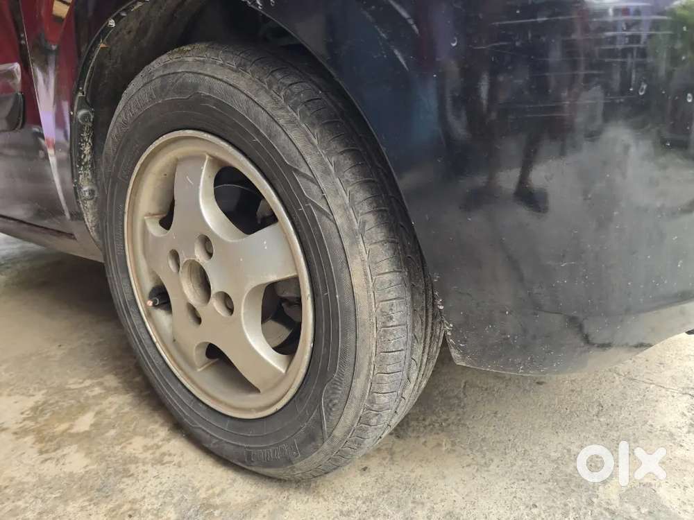 1000 Cc Engine 
All Papers Ok
Fitness Tax Available 2030 Ar 27 Dec