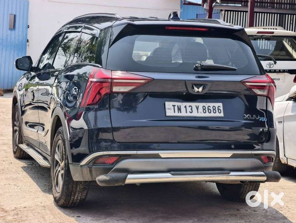 Mahindra Xuv700 2.0 Ax 5 Petrol Mt 7 Str, 2022, Petrol