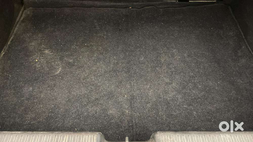 Maruti Suzuki Swift Dzire Zxi + Amt, 2018, Petrol