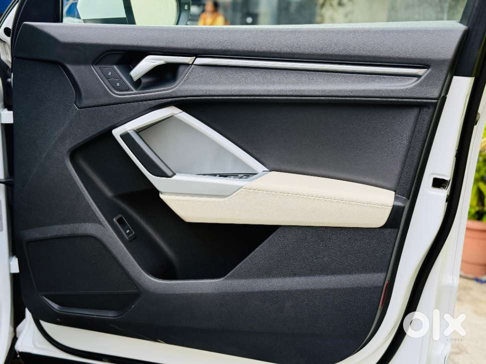 Audi Q3 Sportback Technology Plus S-line, 2023, Petrol