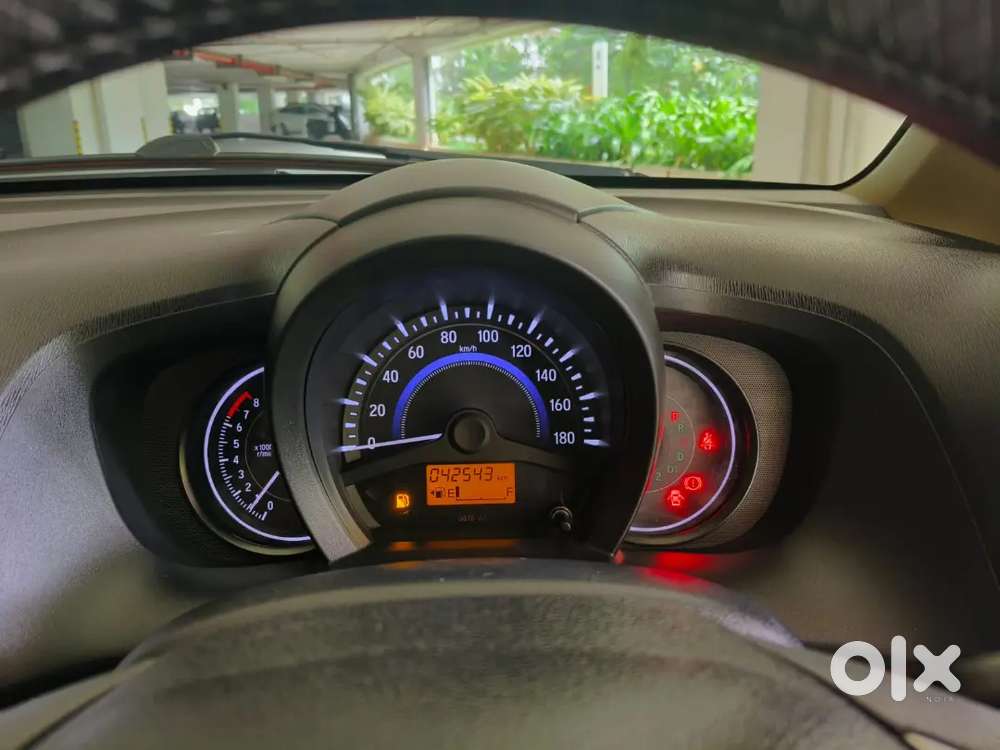 Honda Brio Vx Petrol 2015