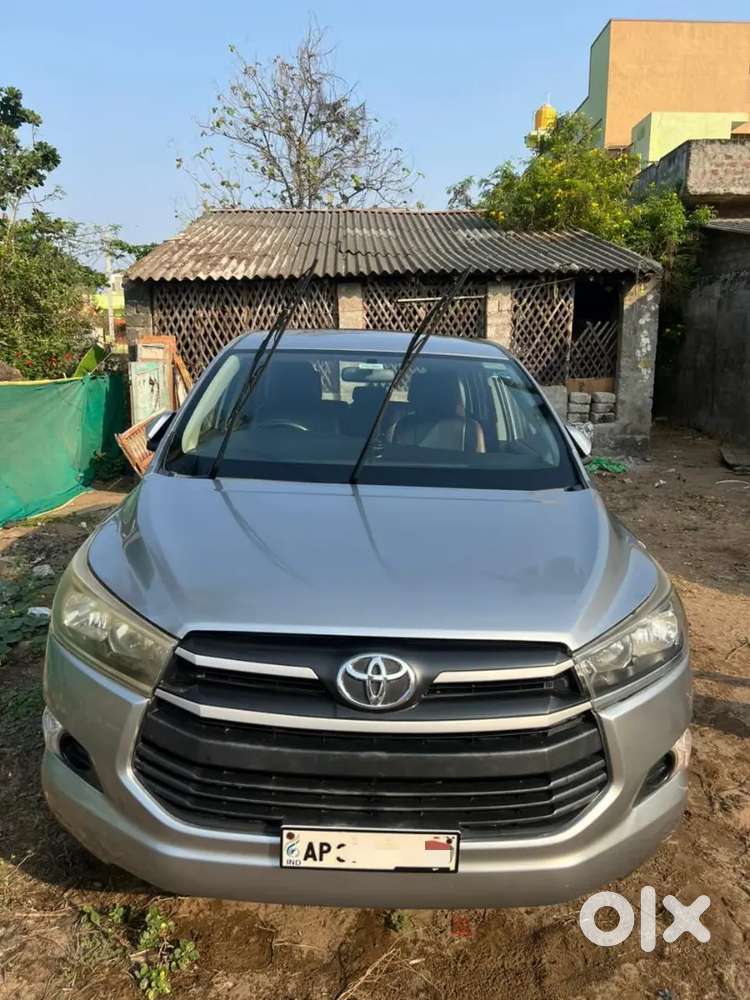 Toyota Innova Crysta 2019 Diesel 245000 Km Driven