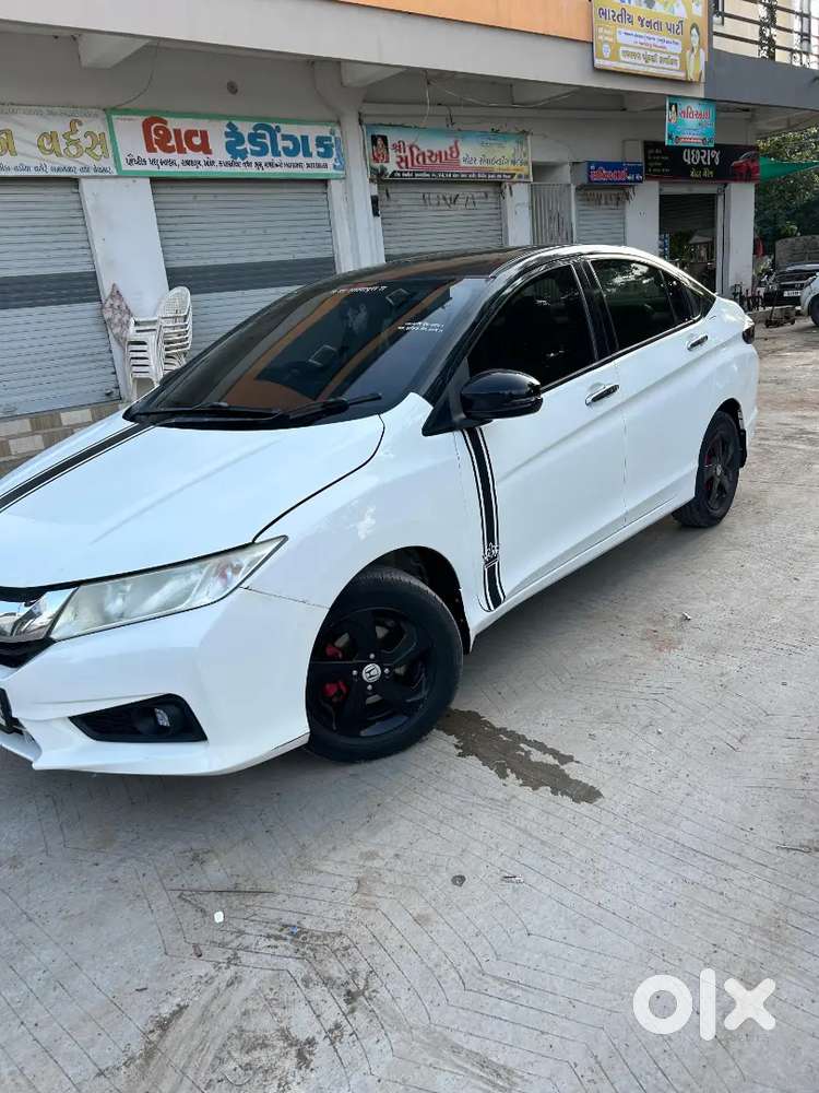 Honda City 2015 Diesel Car (sunroof)