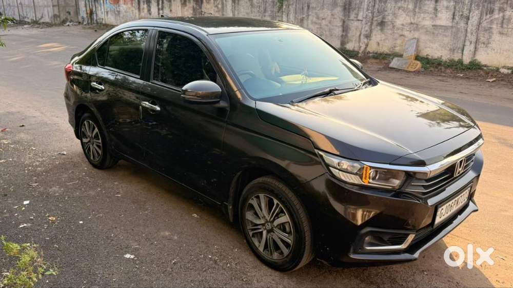 Honda Amaze Vx 2023  1st Owner  Warranty Till 2026  Excellent Cond.