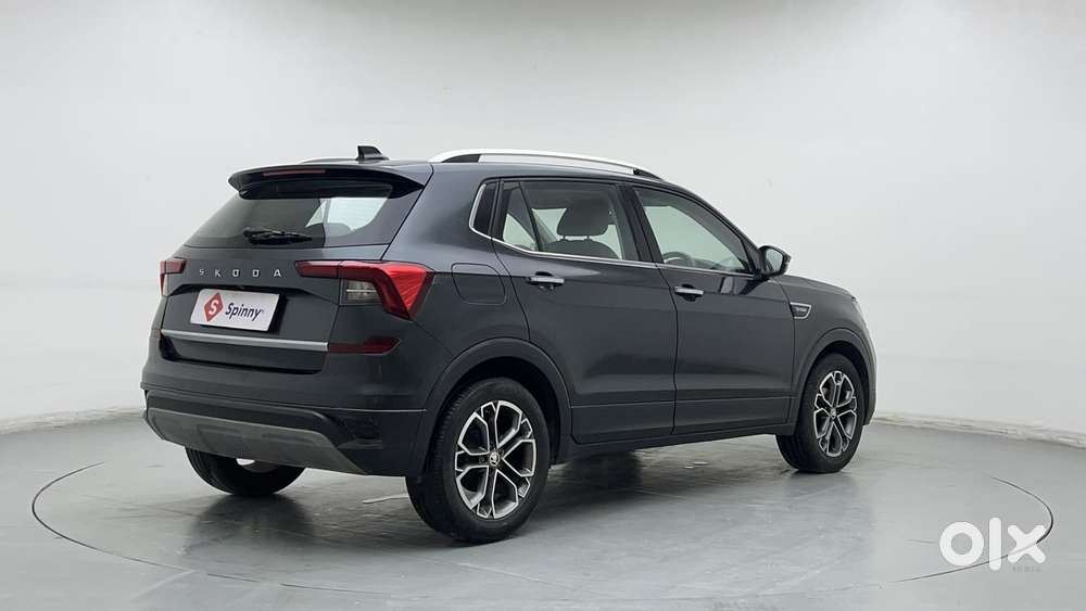 Skoda Kushaq 1.0 Tsi Style, 2022, Petrol