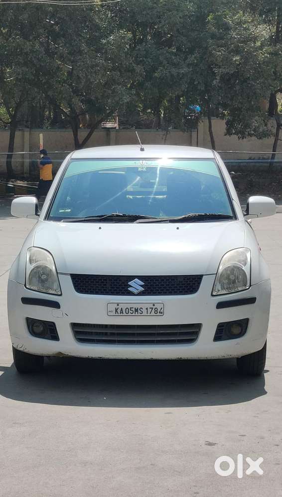 Maruti Suzuki Swift Dzire Ldi Optional, 2015, Diesel
