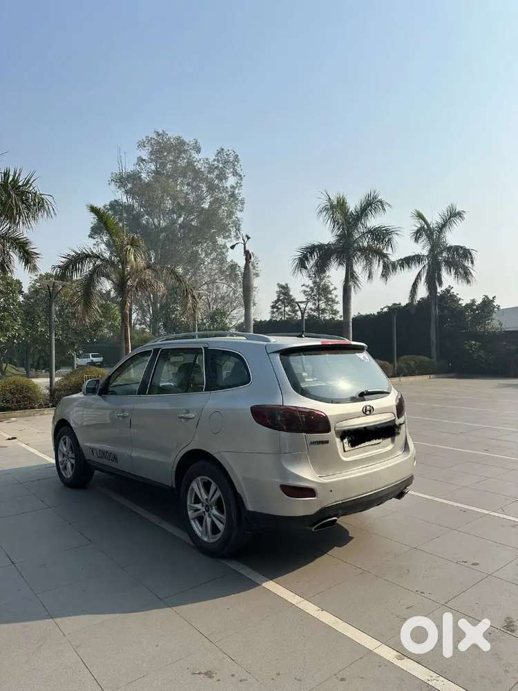 Family Car , Rocket Pickup