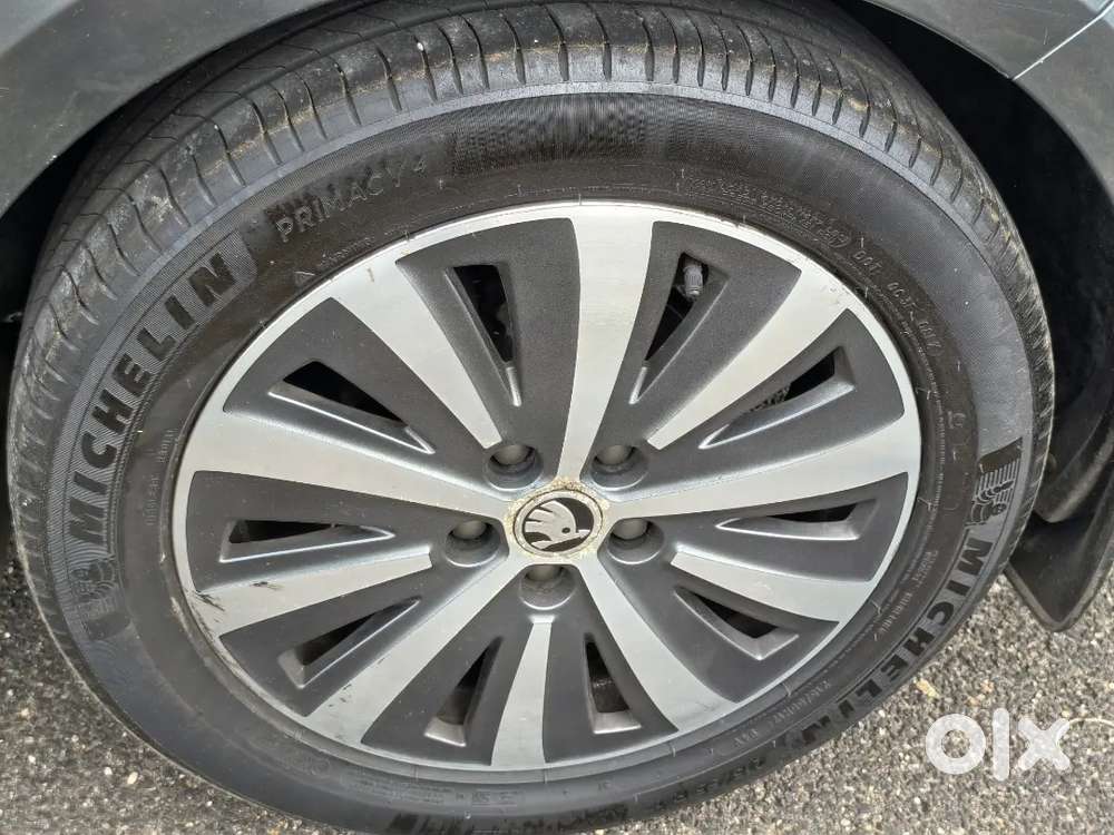 2018 Skoda Octavia Style At 2.0 Diesel  1st Owner  Warranty Active