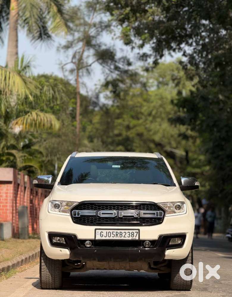 Ford Endeavour 3.2 Titanium At 4x4, 2017, Diesel