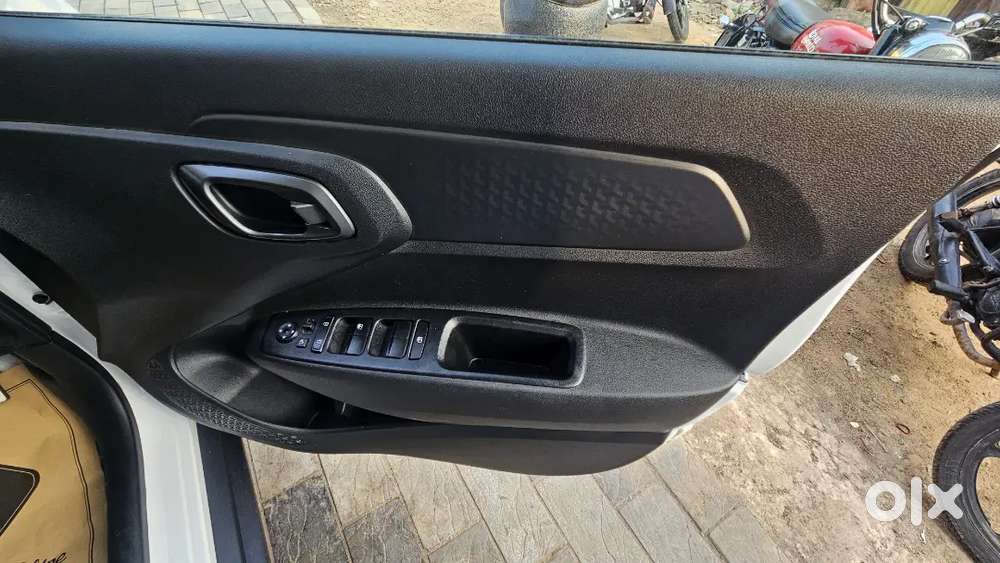 Hyundai Exter 2024 Petrol 9200 Km Driven