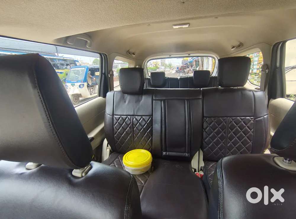 Ertiga Zxi+ 2023