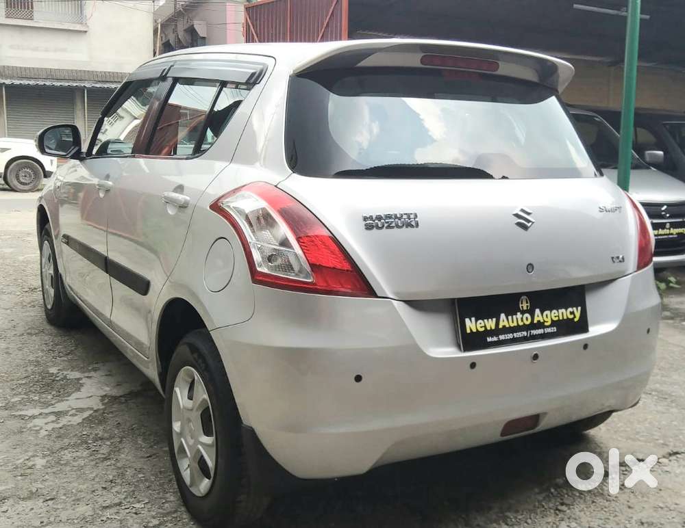Maruti Suzuki Swift Vxi 1.2 Abs Bs-iv, 2015, Petrol